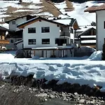 Alpenjuwel Sankt Leonhard im Pitztal