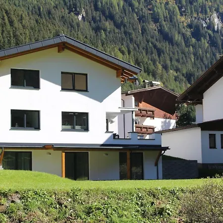 Alpenjuwel * Sankt Leonhard im Pitztal