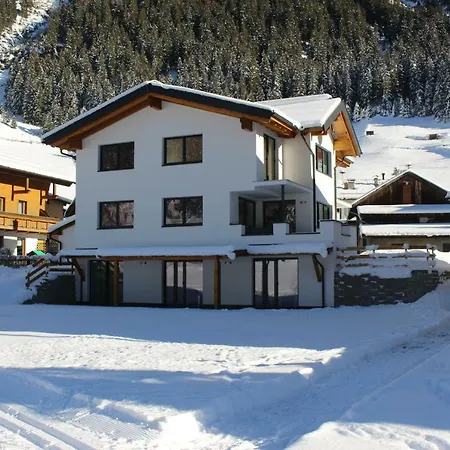 Alpenjuwel Sankt Leonhard im Pitztal